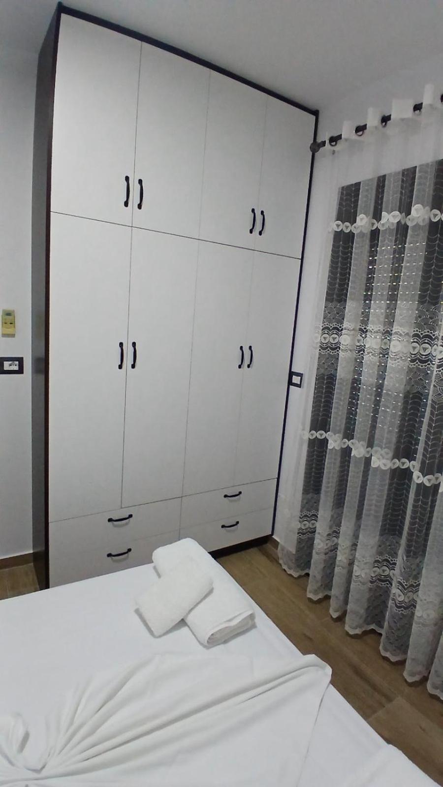 Rentrooms Geni Ksamil Exterior photo